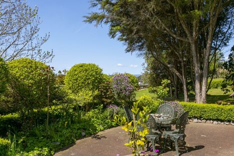 Photo of property in 11 Glen Mohr, Acacia Bay, Taupo, 3385