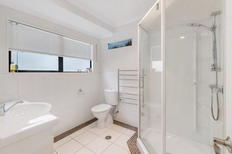 Photo of property in 19 Ysabel Crescent, The Gardens, Auckland, 2105