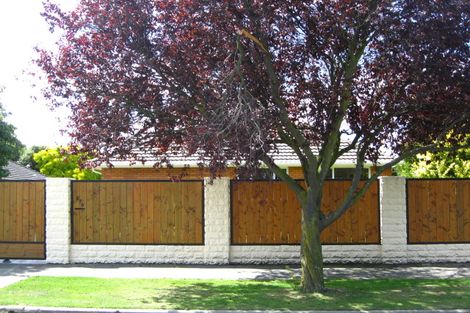 Photo of property in 274 Hendersons Road, Hoon Hay, Christchurch, 8025