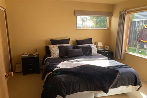 Photo of property in 1 Dymock Place, Bishopdale, Christchurch, 8053