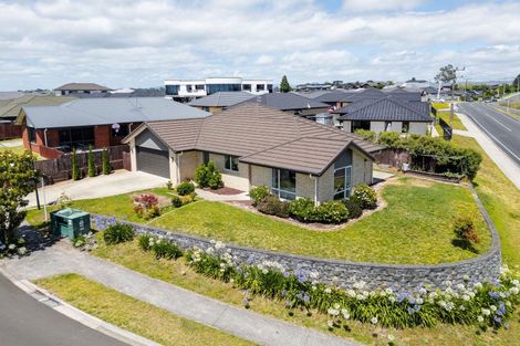 Photo of property in 2 Jack Rise, Grandview Heights, Hamilton, 3200