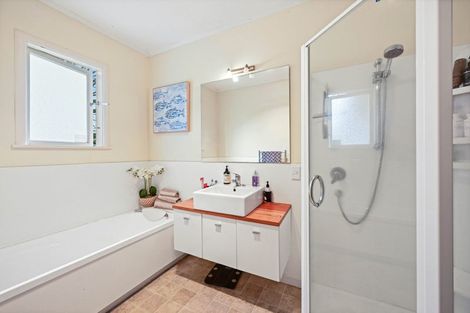 Photo of property in 118 Tuhikaramea Road, Dinsdale, Hamilton, 3204