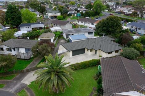 Photo of property in 42a Lisa Rise, Half Moon Bay, Auckland, 2012