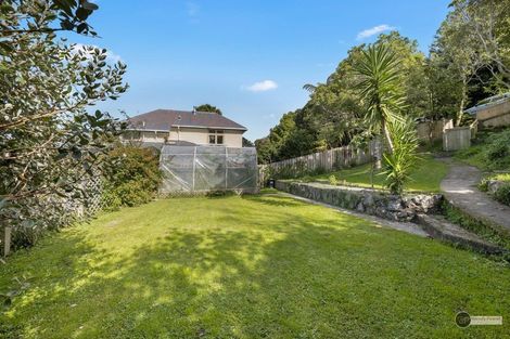 Photo of property in 19 Onehuka Road, Tirohanga, Lower Hutt, 5010