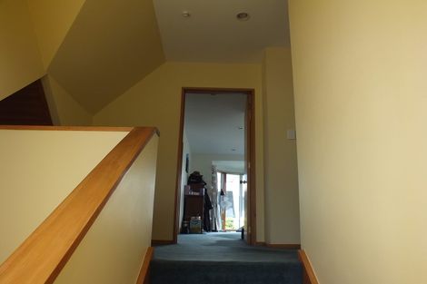 Photo of property in 11 Brockhall Lane, Avonhead, Christchurch, 8042