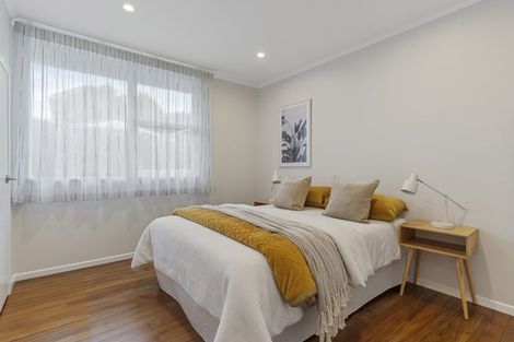 Photo of property in 2/12 Francis Street, Hauraki, Auckland, 0622