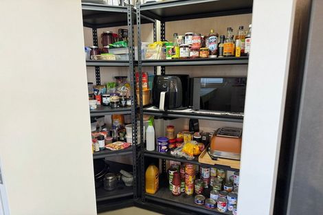 Photo of property in 5 Burness Road, Greenmeadows, Napier, 4112