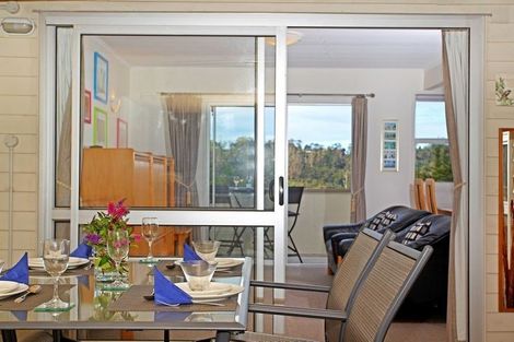 Photo of property in 14 Gurnard Road, Stillwater, Silverdale, 0993