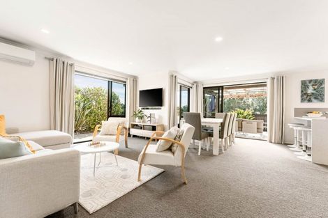 Photo of property in 12 Carrington Drive, Papamoa Beach, Papamoa, 3118