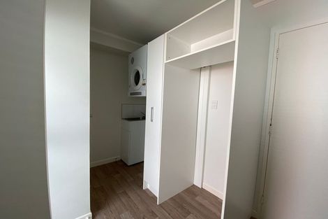 Photo of property in 44e Roxburgh Street, Mount Victoria, Wellington, 6011