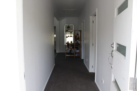 Photo of property in 102 Glen Road, The Glen, Dunedin, 9011