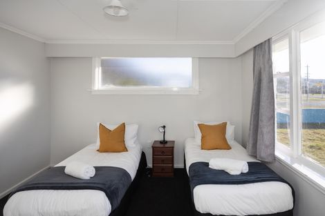 Photo of property in 85 Bledisloe Street, Kurow, 9435