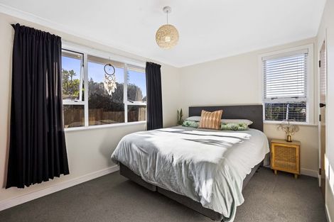 Photo of property in 71 Marama Crescent, Spotswood, New Plymouth, 4310