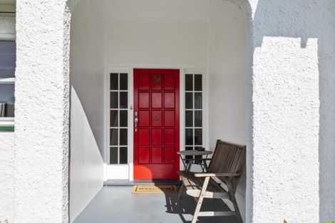 Photo of property in 17 Grey Street, Hawera, 4610