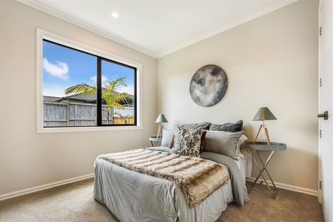 Photo of property in 15 Cutfield Lane, Kumeu, 0810