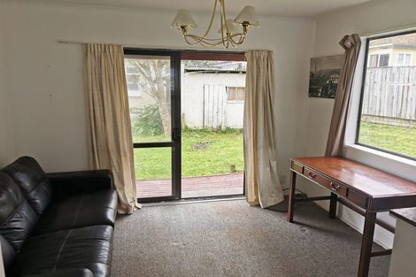 Photo of property in 42 Kamahi Street, Stokes Valley, Lower Hutt, 5019