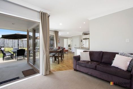 Photo of property in 14 Reo Crescent, Waihi Beach, 3611