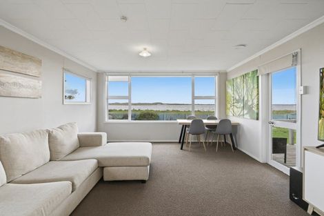 Photo of property in 4 Mersey Street, Fortrose, Invercargill, 9875