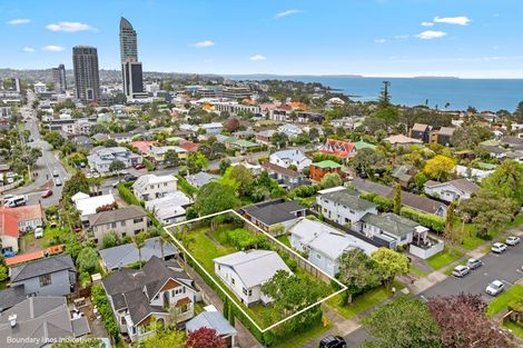 Photo of property in 17 Napier Avenue, Takapuna, Auckland, 0622