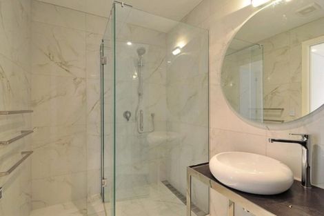 Photo of property in 98 Awa Road, Seatoun, Wellington, 6022