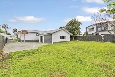 Photo of property in 8 Callis Avenue, Opaheke, Papakura, 2113