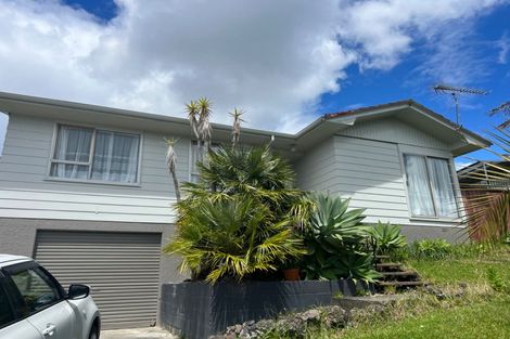 Photo of property in 13 Spinella Drive, Bayview, Auckland, 0629