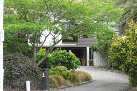 Photo of property in 1 Port Hills Road, Heathcote Valley, Christchurch, 8022