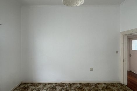 Photo of property in 19 Myrtle Crescent, Mount Cook, Wellington, 6021