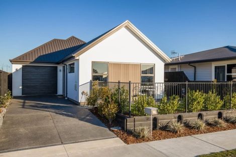 Photo of property in 148 Infinity Drive, Pegasus, 7612