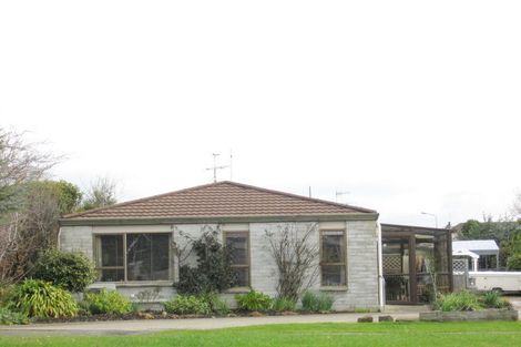 Photo of property in 782-784 Queens Drive, Waikiwi, Invercargill, 9810