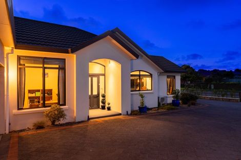 Photo of property in 94 Weggery Drive, Waikanae Beach, Waikanae, 5036