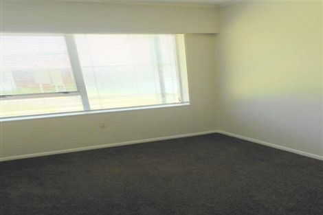 Photo of property in 2/10 Petherick Crescent, Johnsonville, Wellington, 6037