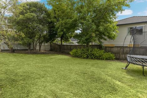 Photo of property in 1/235 Lake Road, Belmont, Auckland, 0622