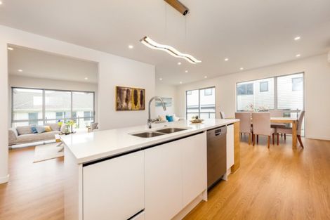 Photo of property in 10 Ahorangi Road, Silverdale, 0932