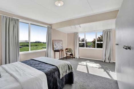 Photo of property in 84 Ohanga Road, Onaero, Waitara, 4383