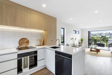 Photo of property in 11/10 Ngaroma House Drive, Hobsonville, Auckland, 0616