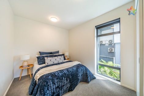 Photo of property in 2/65 Tiketike Way, Brooklyn, Wellington, 6021