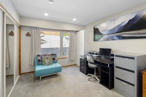 Photo of property in 27 Augusta Street, Redcliffs, Christchurch, 8081