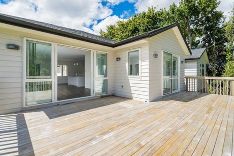Photo of property in 91 Smythe Road, Henderson, Auckland, 0612