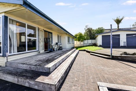 Photo of property in 142 Tuhikaramea Road, Dinsdale, Hamilton, 3204