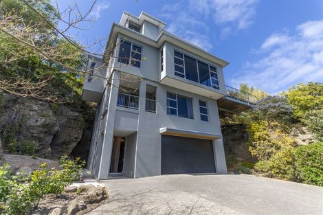 Photo of property in 21 Lookaway Place, Huntsbury, Christchurch, 8022