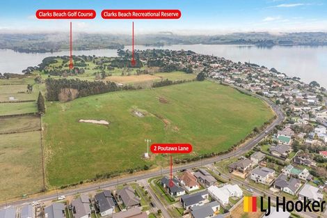 Photo of property in 2 Poutawa Lane, Clarks Beach, 2122