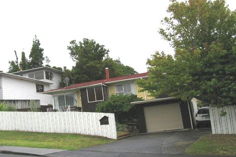 Photo of property in 14 Lavery Place, Sunnynook, Auckland, 0632