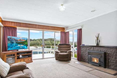 Photo of property in 95 Bell Street, Tawa, Wellington, 5028