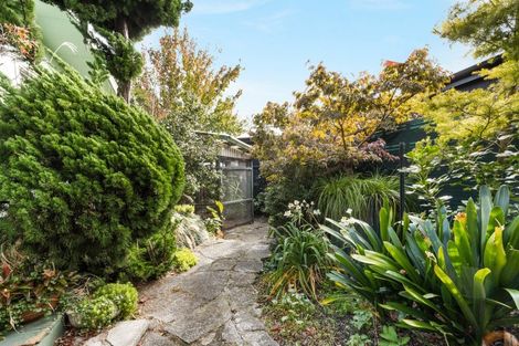 Photo of property in 12b Saint Hill Lane, Havelock North, 4130