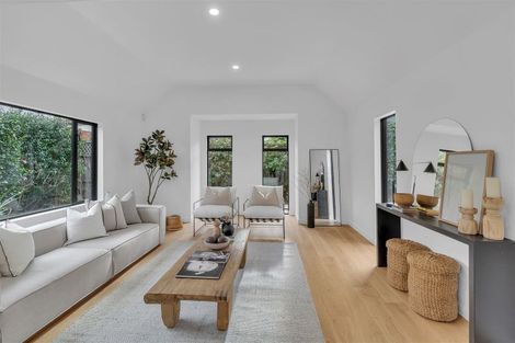 Photo of property in 2/15 Wai-iti Terrace, Burnside, Christchurch, 8053