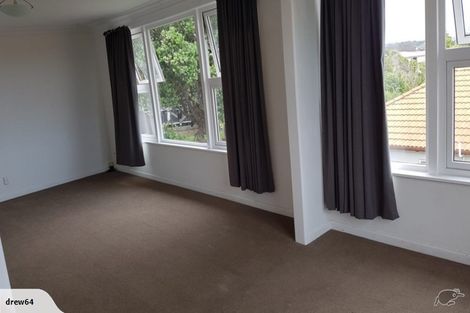 Photo of property in 44 Exmouth Road, Northcote, Auckland, 0627