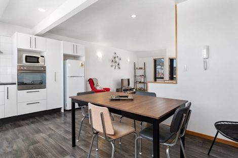 Photo of property in 62f Maunganui Road, Mount Maunganui, 3116