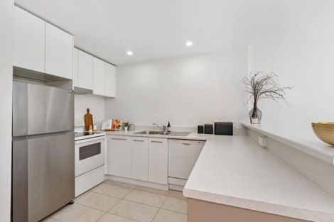 Photo of property in 8/27 Darvel Street, Riccarton, Christchurch, 8011