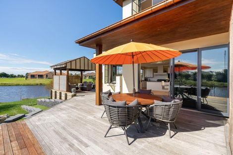 Photo of property in 166 Oriental Parade, Papamoa Beach, Papamoa, 3118